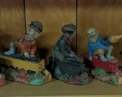 Tom Clark Gnomes