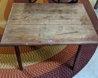 Small Primitive Table