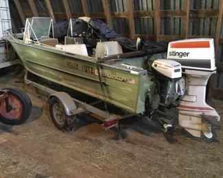 Starcraft Boat with Johnson Stinger Outboard