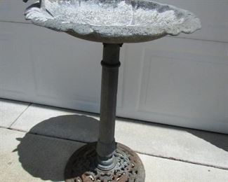 Light weight cast metal birdbath. Some wear to metal finish (as seen in pictures). 32" tall (with bird) x 20" diameter. PRICE: $35.00