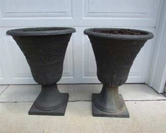 Pair of plastic flower pots. Set of TWO.  One pot does have a crack (as seen in additional pictures). 21" tall x 15.5" diameter. PRICE FOR PAIR: $20.00.
