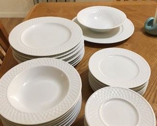 White Dish Set