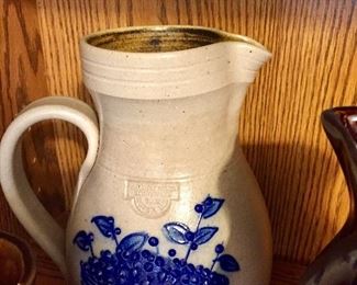 Damon pottery Blueberry Pattern  