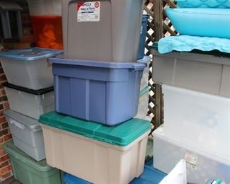 Tubs, plastic tubs, lidded, more