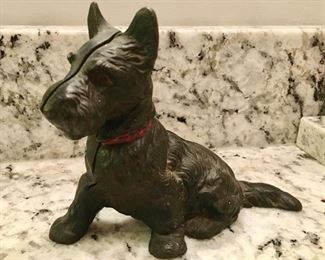 cast iron dog