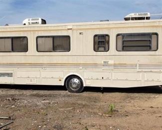 1990 Chevrolet Bounder Motorhome - This Vehicle is to picked up by Appointment on Wednesday, July 15th, 2020