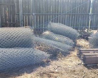 6 rolls of Chain link Fencing