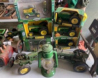 register and bid at www.DamewoodAuctioneers.com