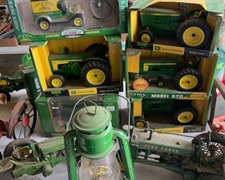 register and bid at www.DamewoodAuctioneers.com