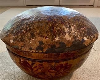 Detail; vintage paper mâché basket