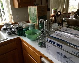 Thermos, kitchenware, Cuisinart pots