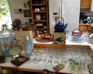Glass jug, teapot, kitchen items
