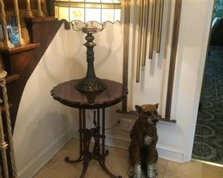Table lamp