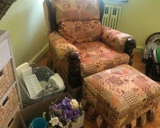 accent chair with ottoman