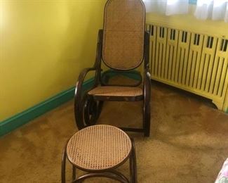 wood rocking chair with ottoman