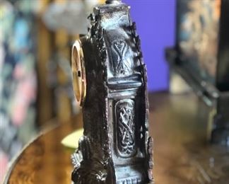 table clock