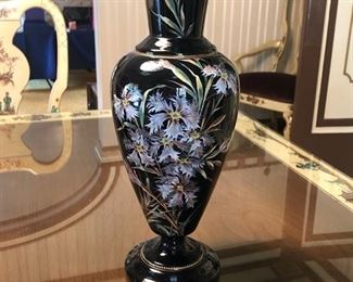 Black Floral Vase