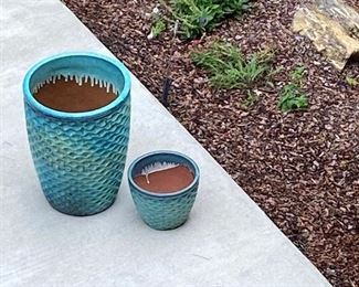 Patio pots and decor