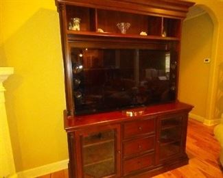 2pc TV stand entertainment center
TV not for sale