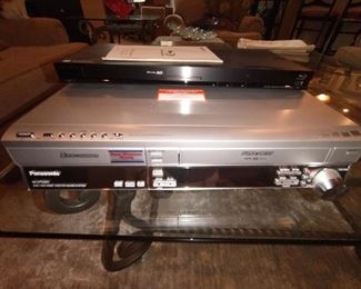 DVD and Blu Ray players