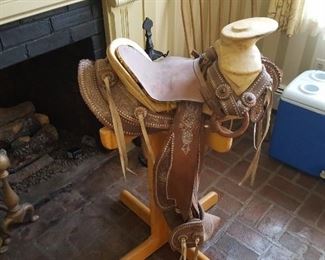 Vintage Horse Saddle Monterrey Talabarteria