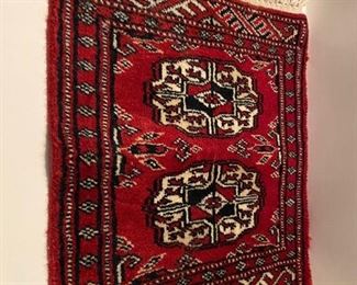 Hand Made Persian Prayer Rug 17" long 12 "wide good condition $75.