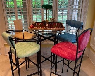 Decorative Bar Table & Chairs