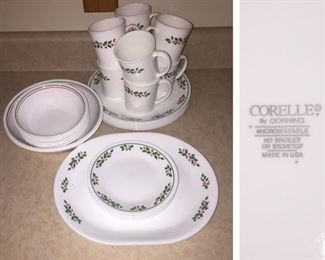 Corelle Holly Days