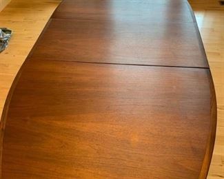 004 Contemporary Dining Room Table