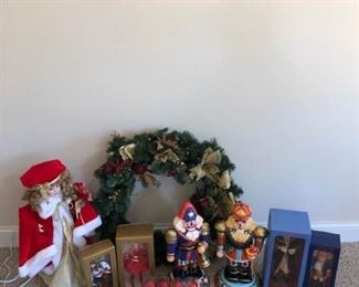 Holiday Collectible Assortment