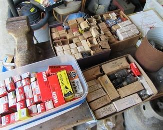 lots of vintage tubes