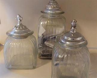 Clear Glass Canister Set Asking $45.00 for the set