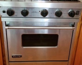 VIKING PROFESSIONAL GAS RANGE - CONVENTION OVEN