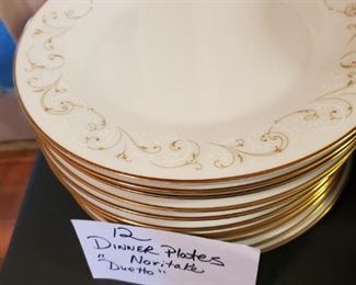 12 Dinner Plates Noritake "Duetto' China Set