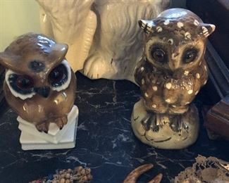 2 porcelain owls night lights
