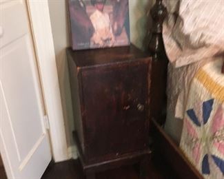 cute little country cabinet