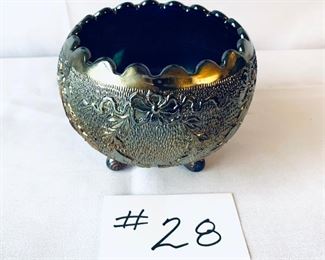FOOTED BOWL 5”w x 4”t
$ 16