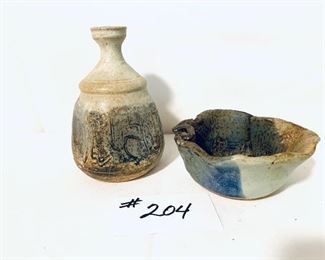 Pickenpaugh pottery.  6” t vase.  
Pottery bowl 5.5 w 
Pair $ 40