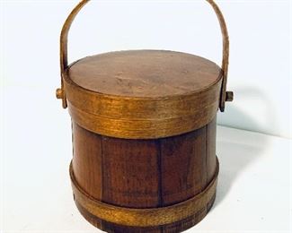 Wood basket/barrel.   10 inches tall with handle      Cornwall wood products,  six Parks Maine $28