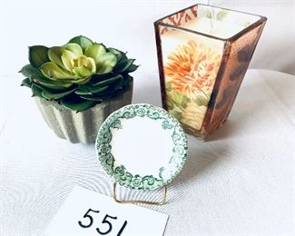 Candle 5 inches tall plate 3 inches wide faux plant.    Set $18