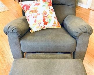 555B- Recliner great condition $150
