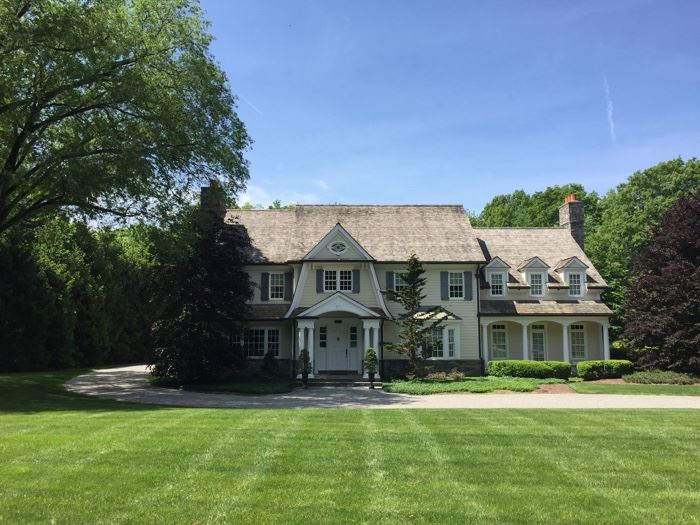 Ann's Tag Sales Franklin Lakes 6,000 sq'... starts on 7/31/2020