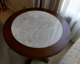 $75 - Espresso Wood and Marble inset accent table. 26" diameter, 28" high. In new condition. 