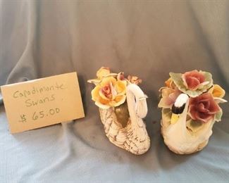 P-DR-17   $65   Capodimante Swans