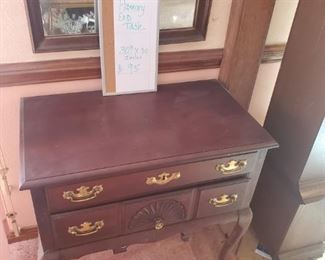 P-LR-9   $95   (30"W x 30"H)