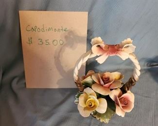 P-LR-124    $35    Capodimonte