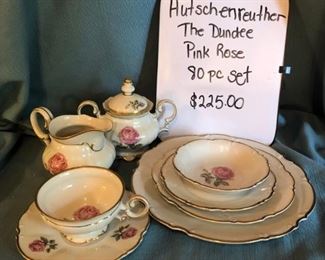 P-K-22   $225 - 80 pc set - Hutchenreuther The Dundee Pink Rose