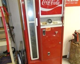1960'S COKE BOX ORG. & WORKS 