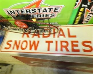 RADIAL SNOW TIRES EMB. SIGN 
