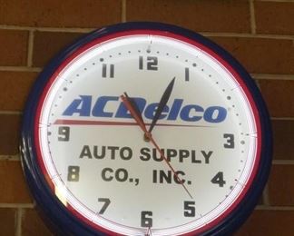 20IN. AC DELCO NEON CLOCK 